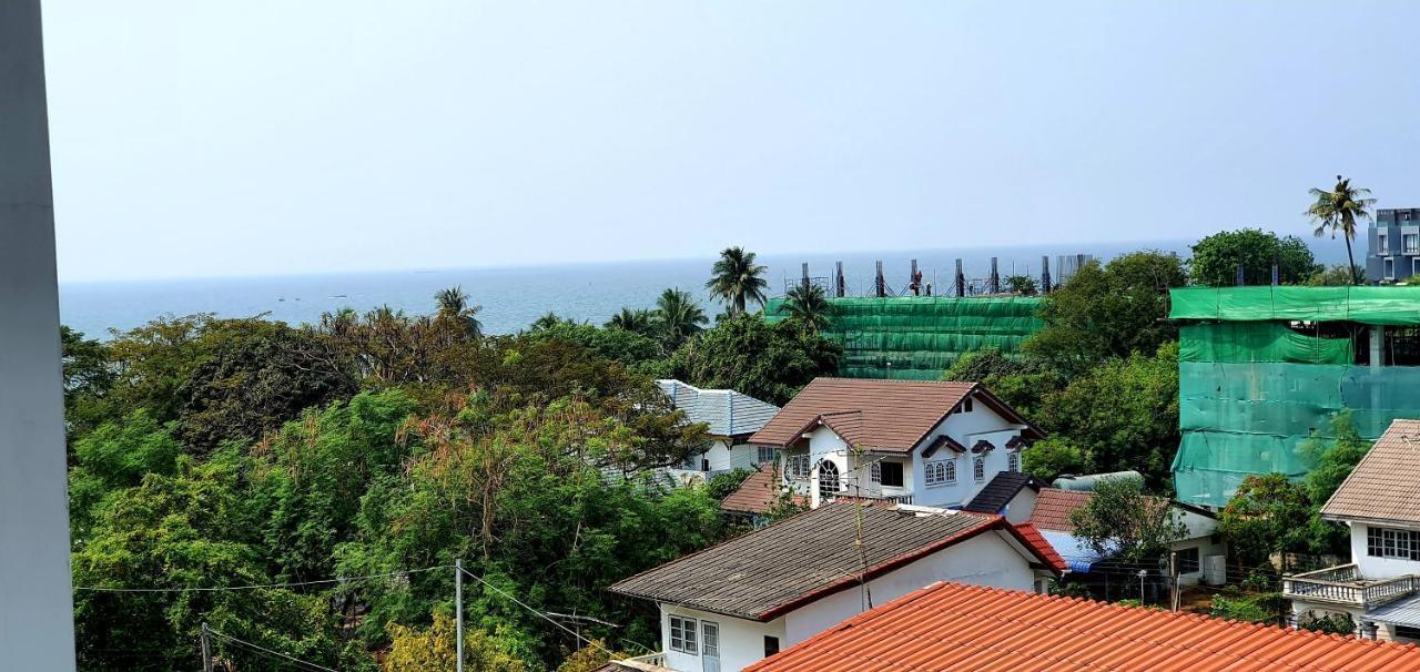 Sweet Seaview Flr6 With Toproop Pool Flr7 At The Blux Bangsaen Buitenkant foto